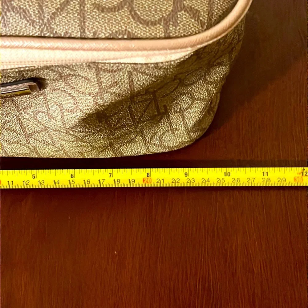 Calvin Klein. Large Beige Cosmetic/Travel Bag.